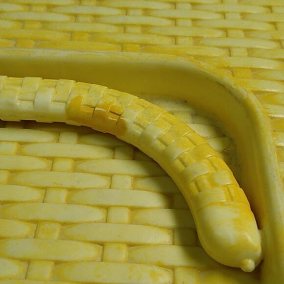 Vintage Yellow Woven Sewing Box Two trays Wil-hold by Wilson Cottagecore - Picture 5 of 13